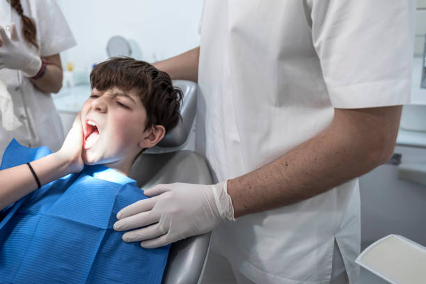 Best Emergency Treatment for Toothache in Algonac, MI